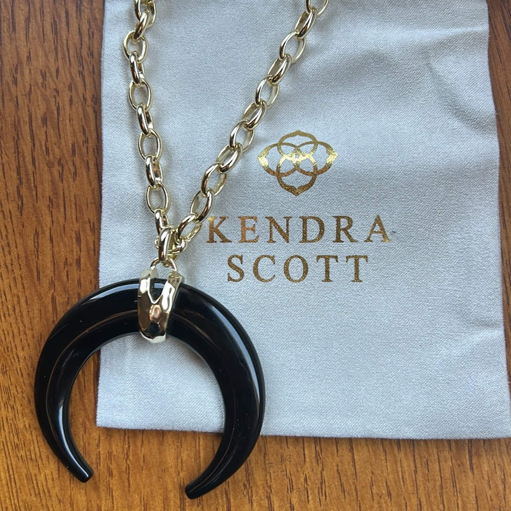 Kendra Scott Rebecca Horn Necklace